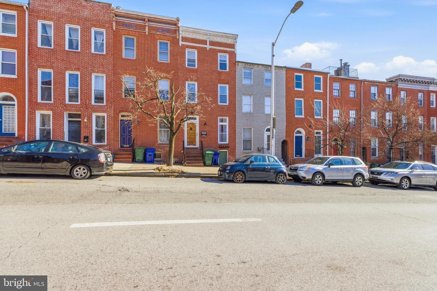 235 S Washington Street photo 1