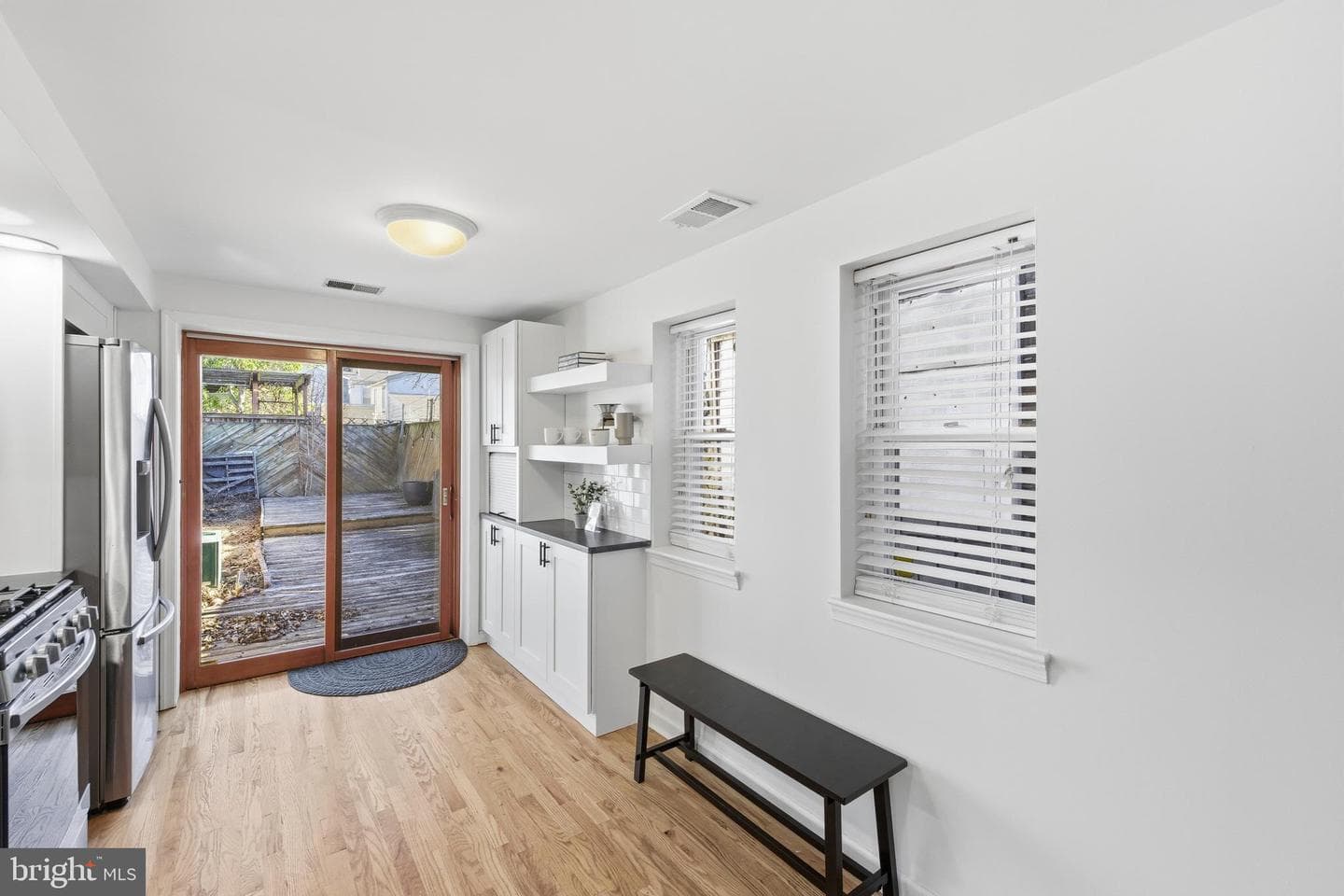235 S Washington Street photo 16