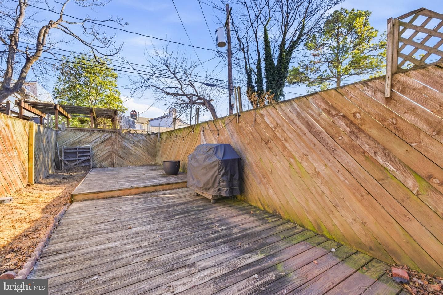 235 S Washington Street photo 36