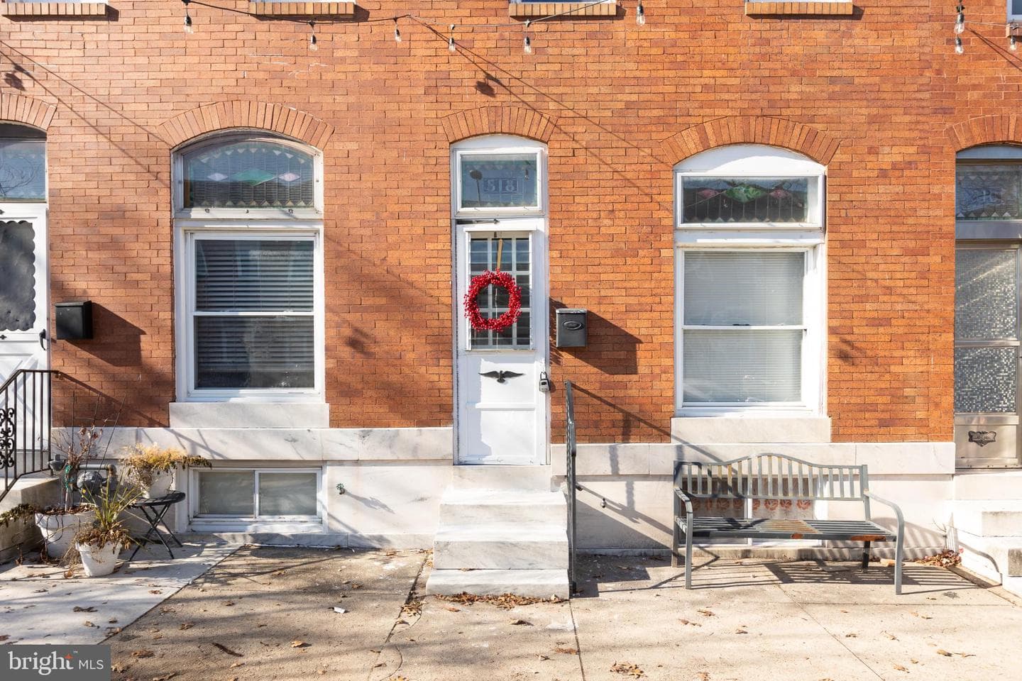 518 S Kenwood Avenue S photo 1