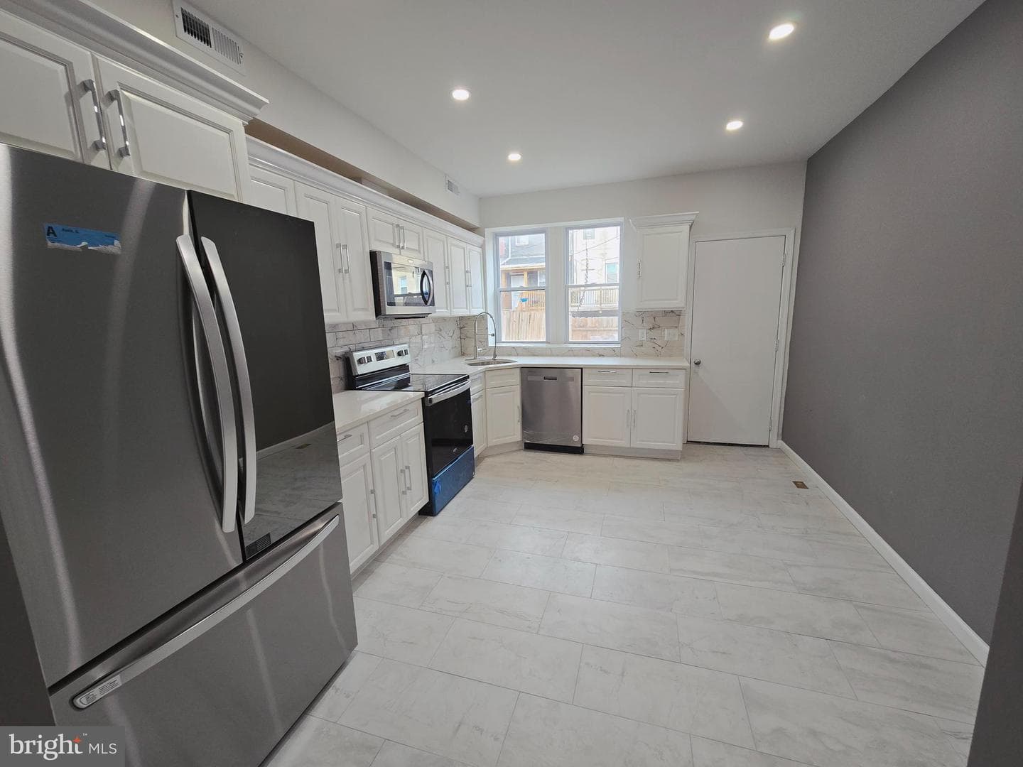 2230 Prentiss Place photo 11