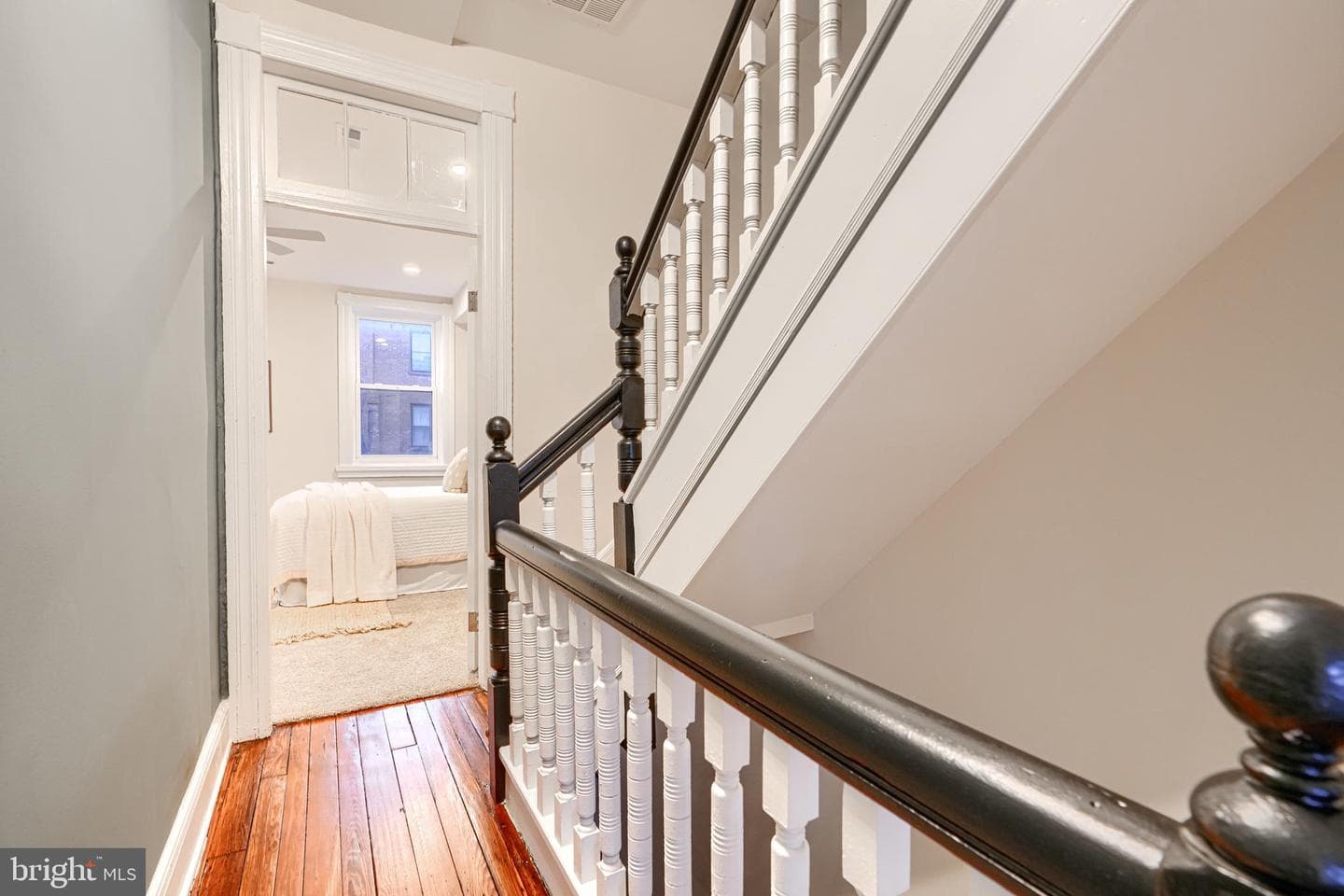1911 Park Avenue photo 20