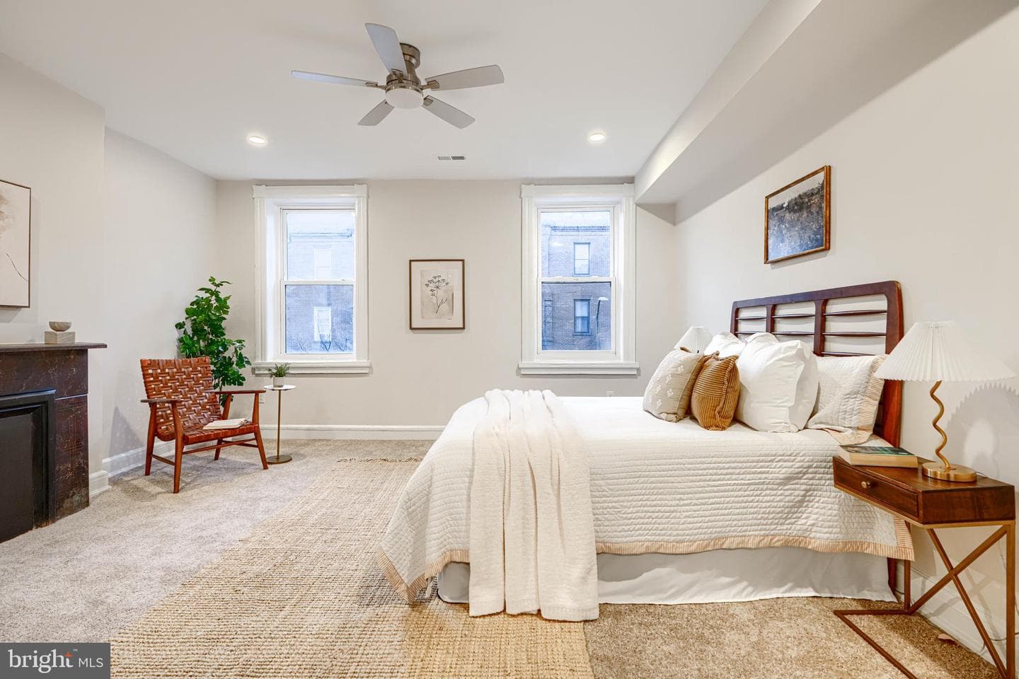 1911 Park Avenue photo 27