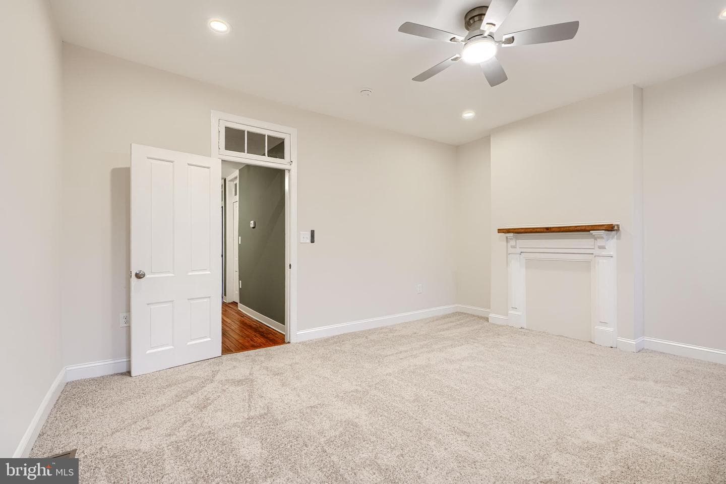 1911 Park Avenue photo 41
