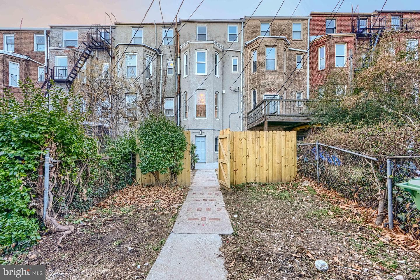1911 Park Avenue photo 53