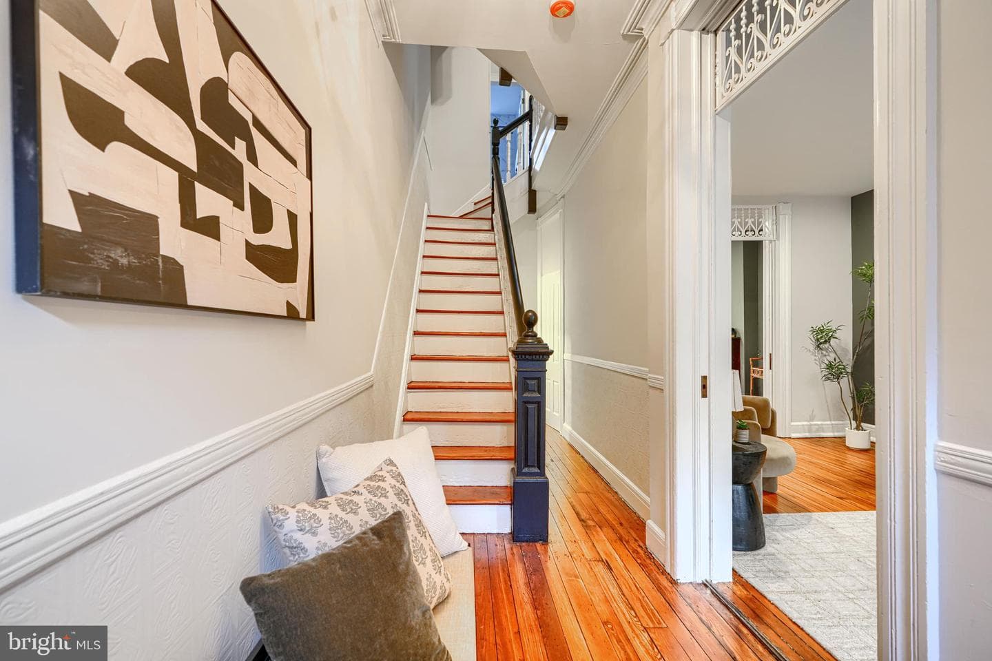 1911 Park Avenue photo 6