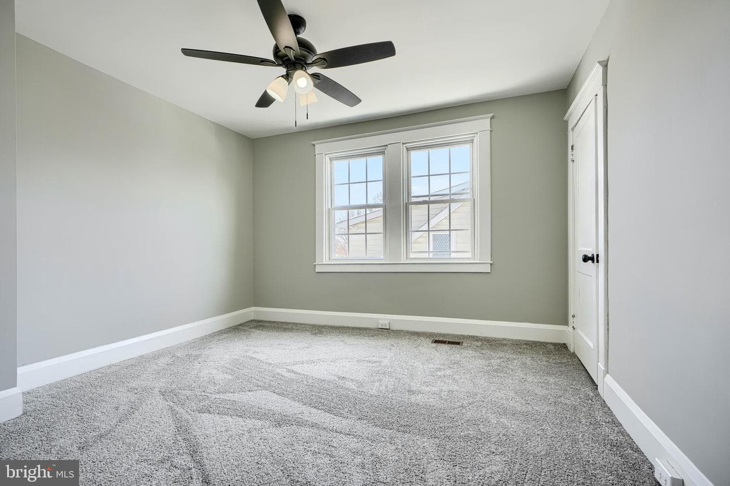 2902 Westfield Avenue photo 33