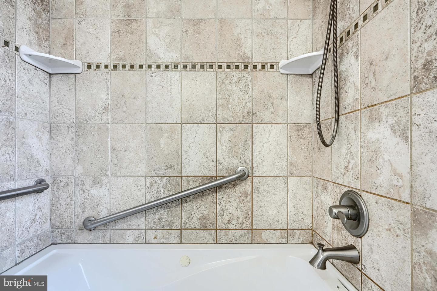 2902 Westfield Avenue photo 41