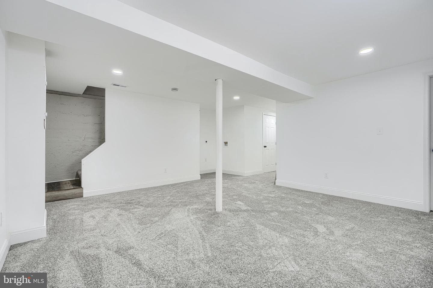 2902 Westfield Avenue photo 46
