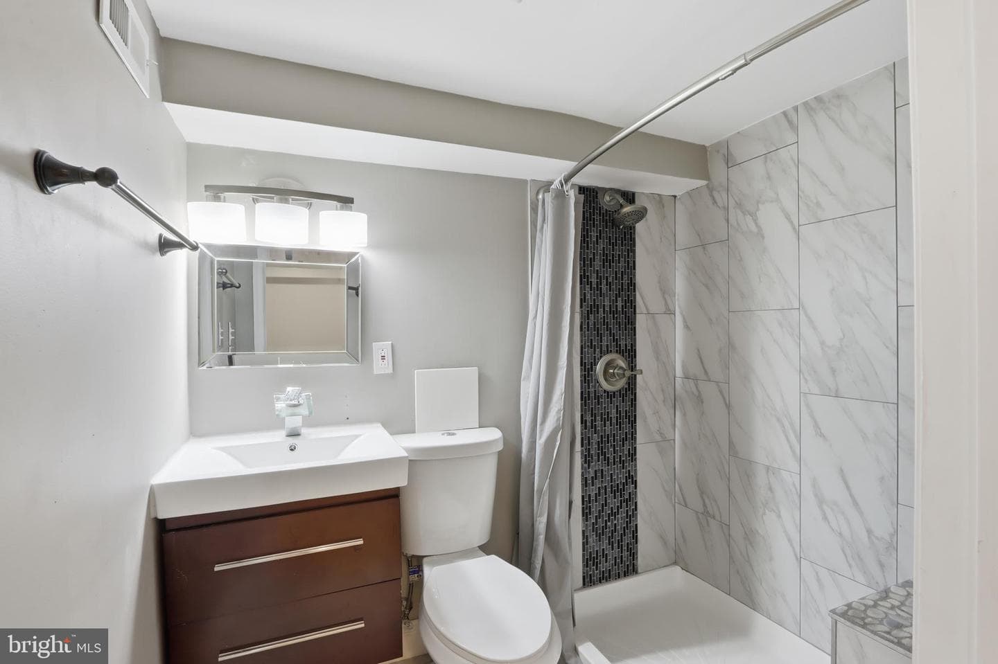 3211 Dorchester Road photo 11