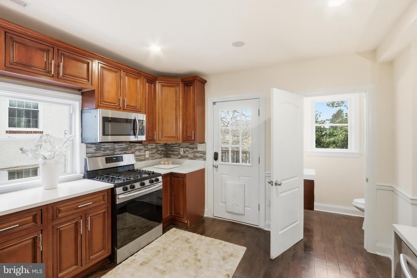 3211 Dorchester Road photo 9