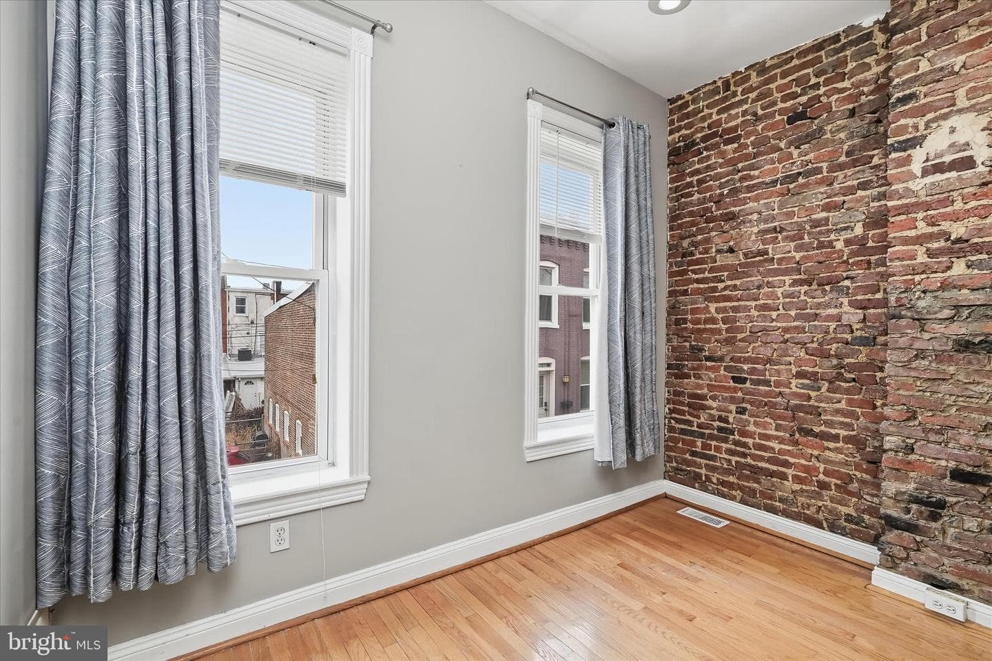 1621 Olive Street photo 13