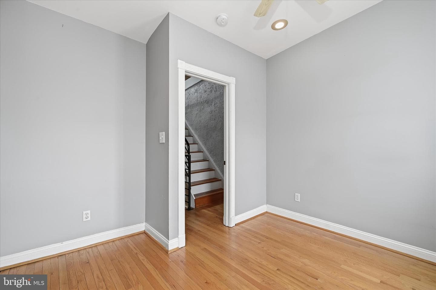 1621 Olive Street photo 14
