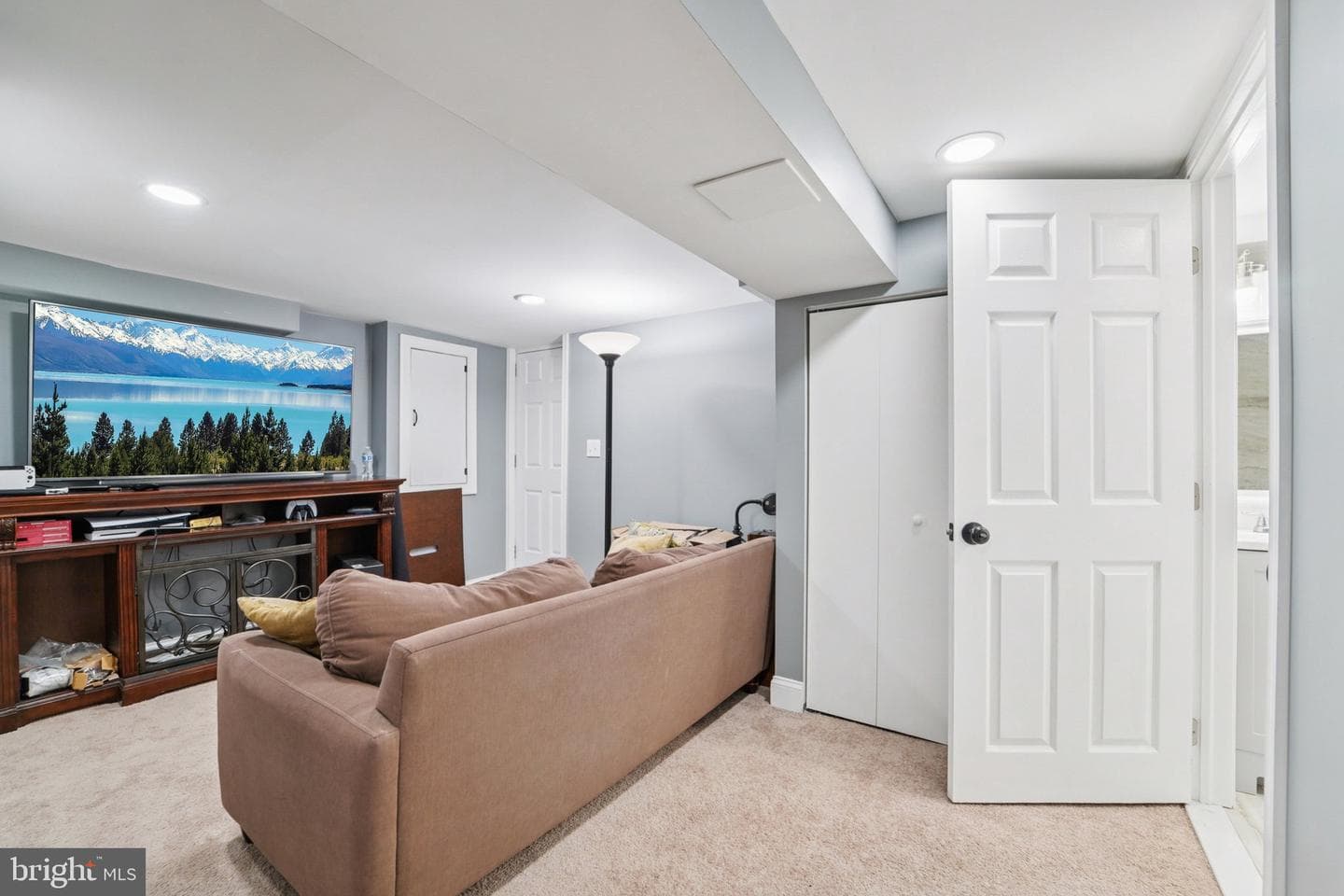 414 Normandy Avenue photo 30