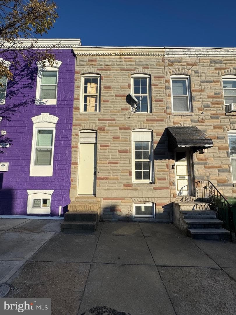 1737 Mckean Ave photo 2