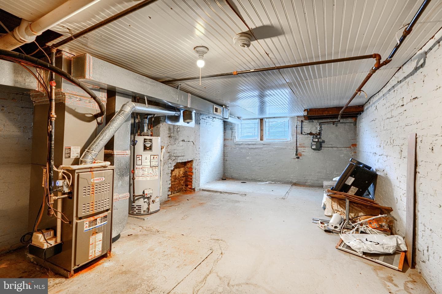 1410 E Oliver Street photo 38