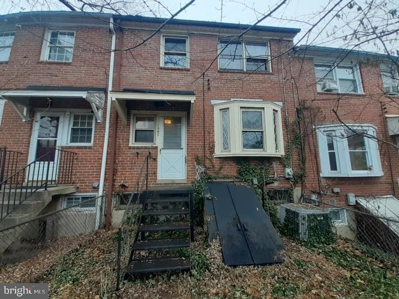 1647 Stonewood Road photo 2