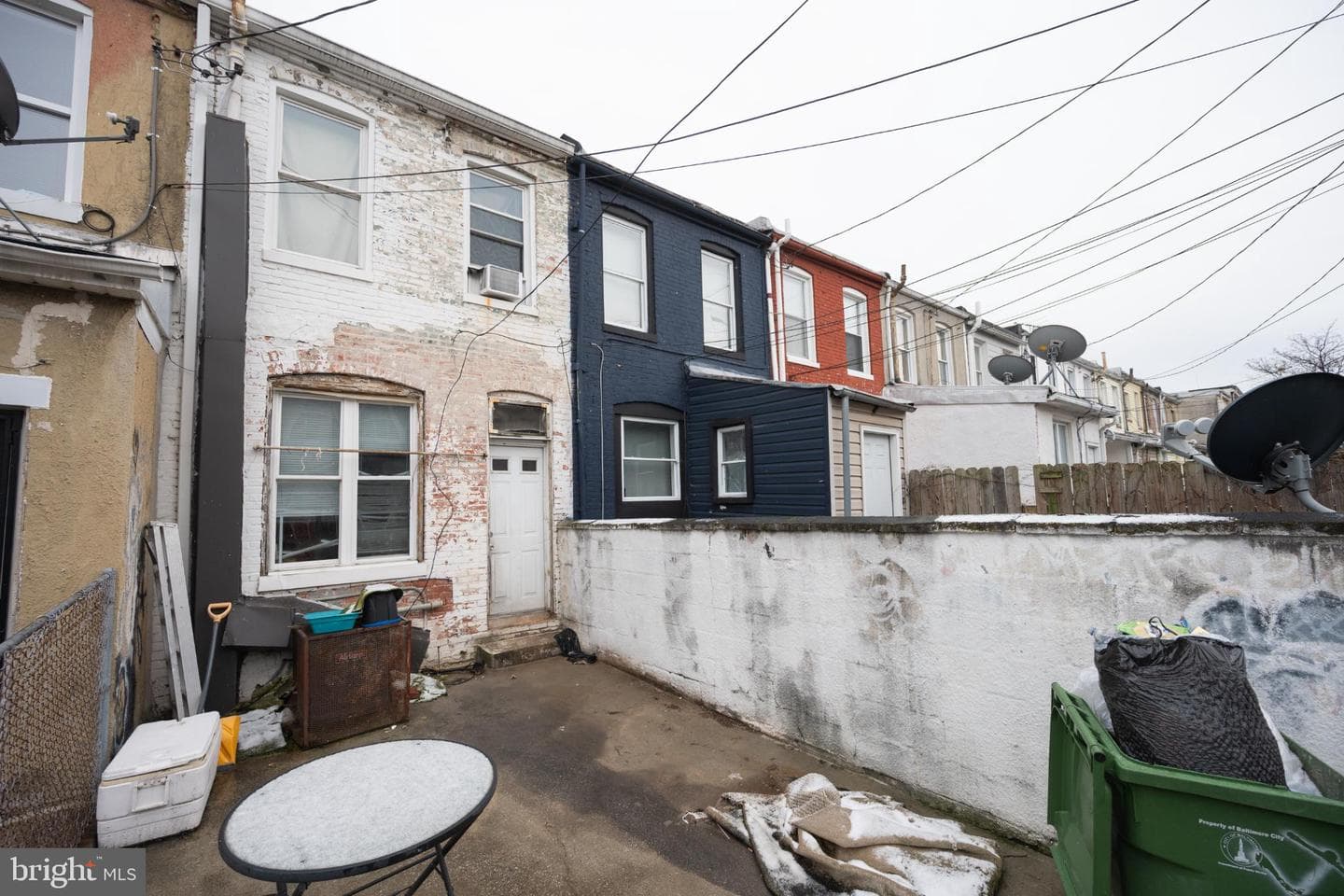 1208 Sargeant Street photo 20