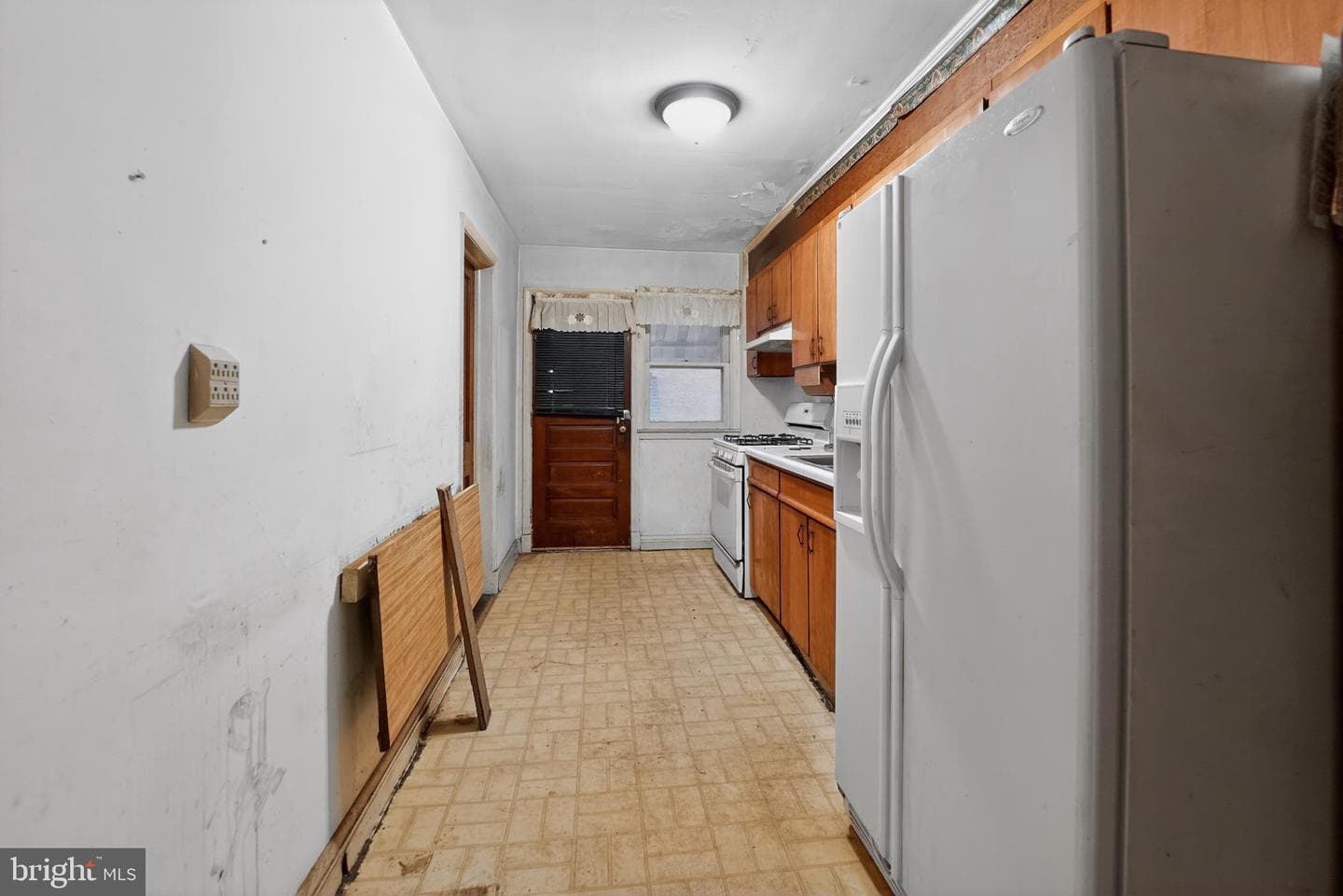 3620 Erdman Avenue photo 14