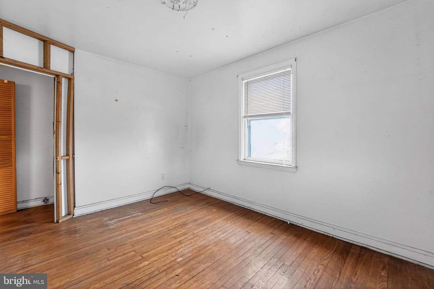 3620 Erdman Avenue photo 20