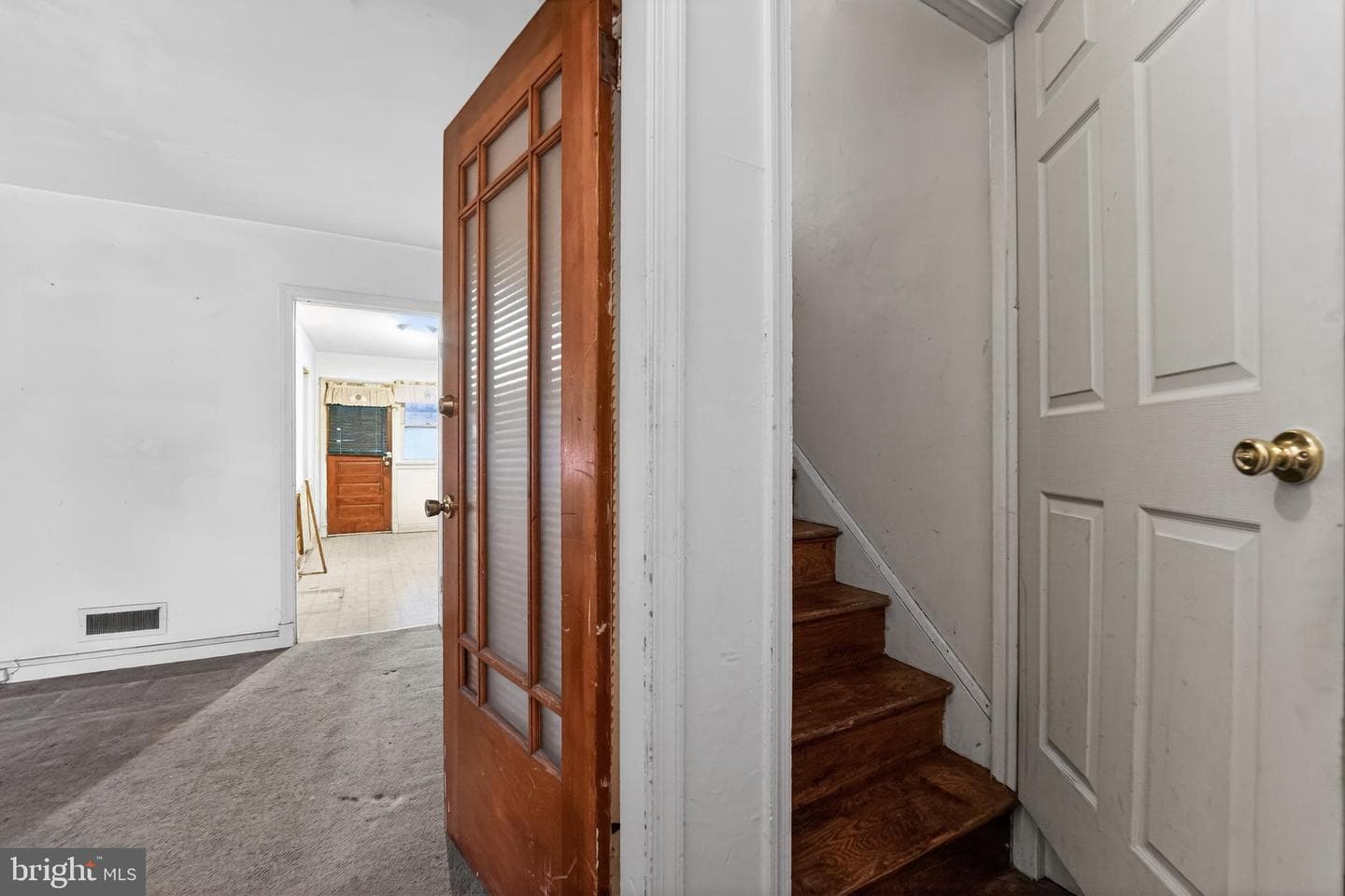 3620 Erdman Avenue photo 25