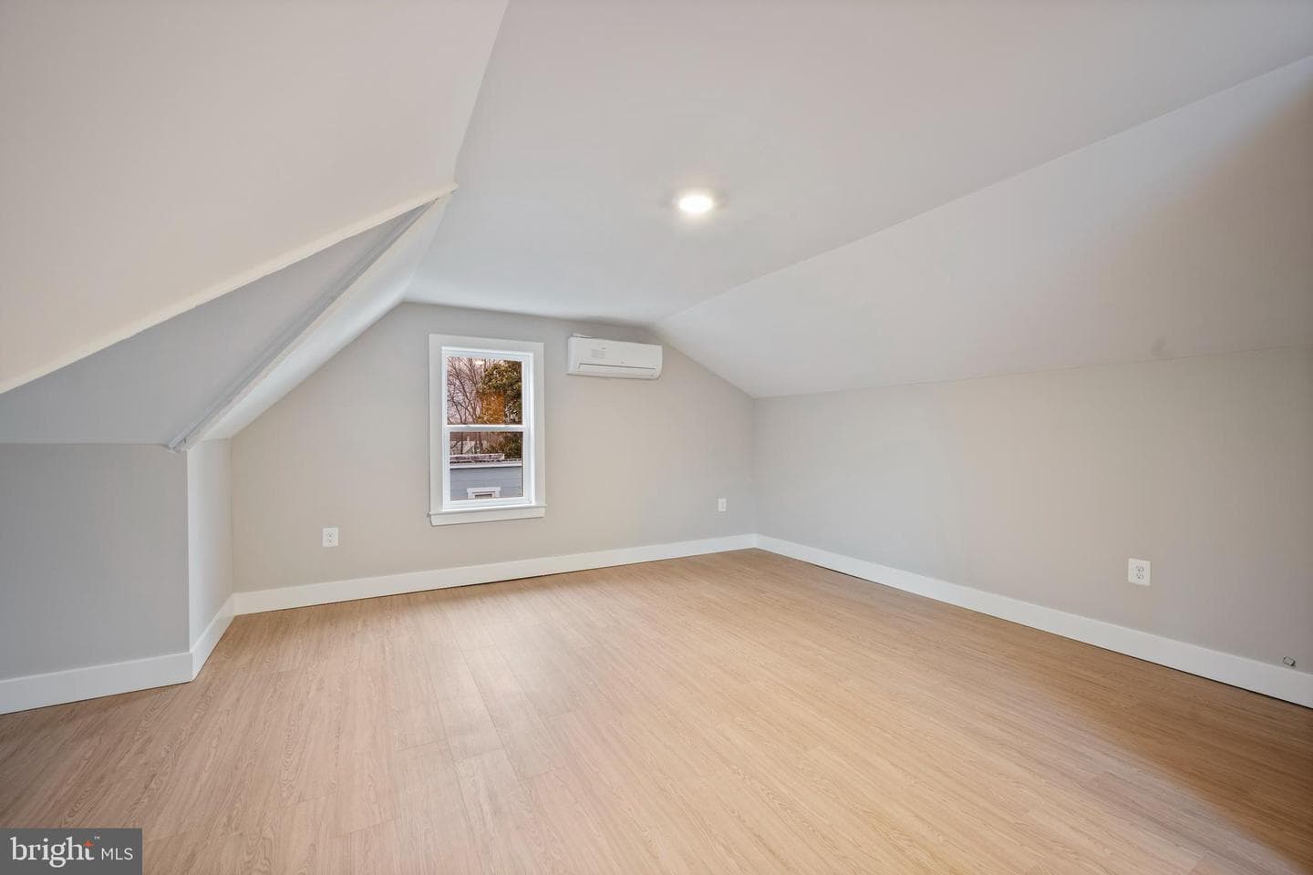 4512 Weitzel Avenue photo 38