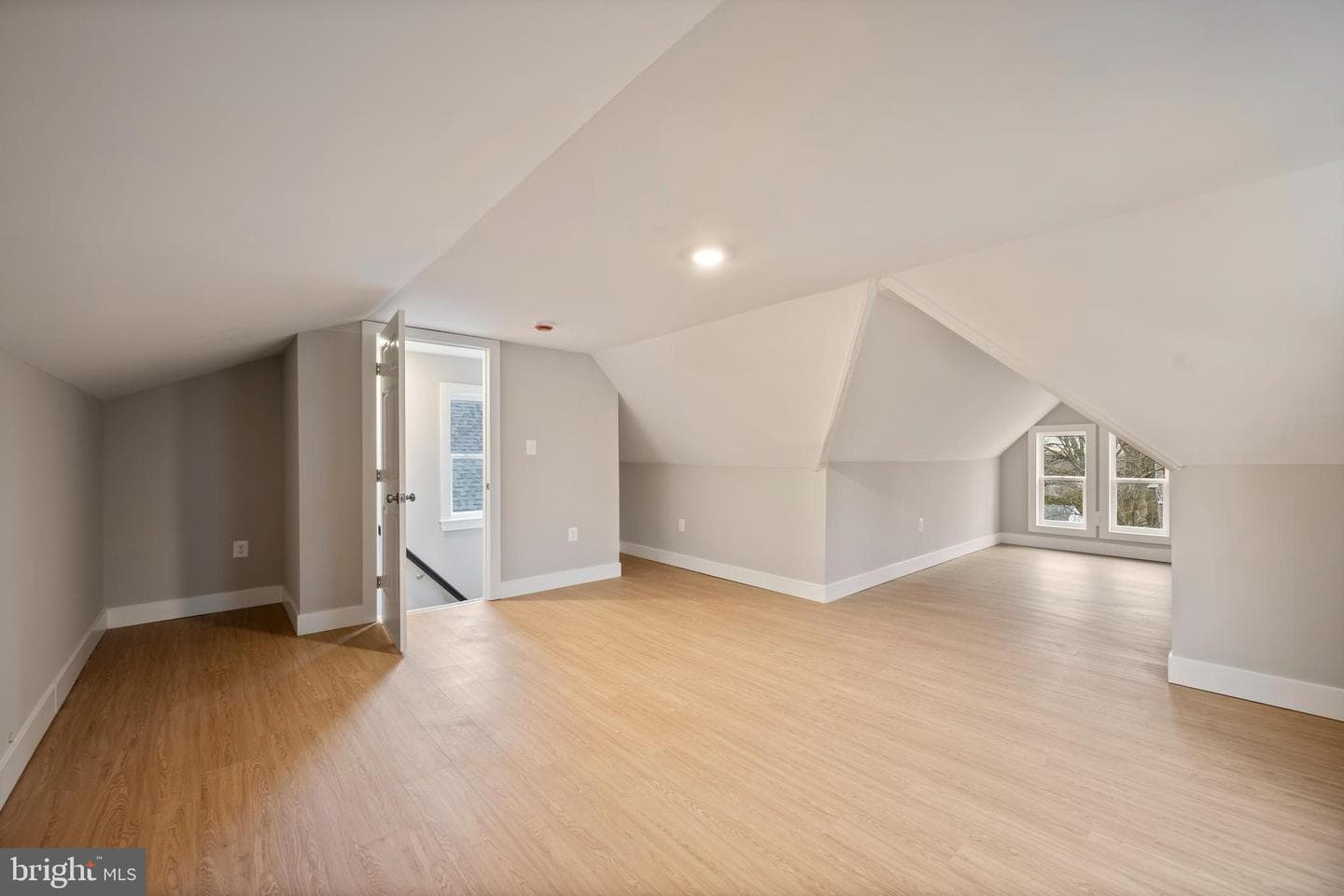 4512 Weitzel Avenue photo 39
