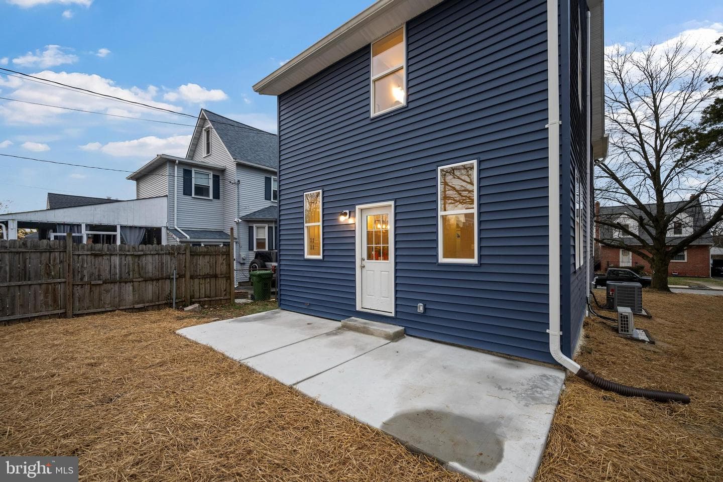4512 Weitzel Avenue photo 47