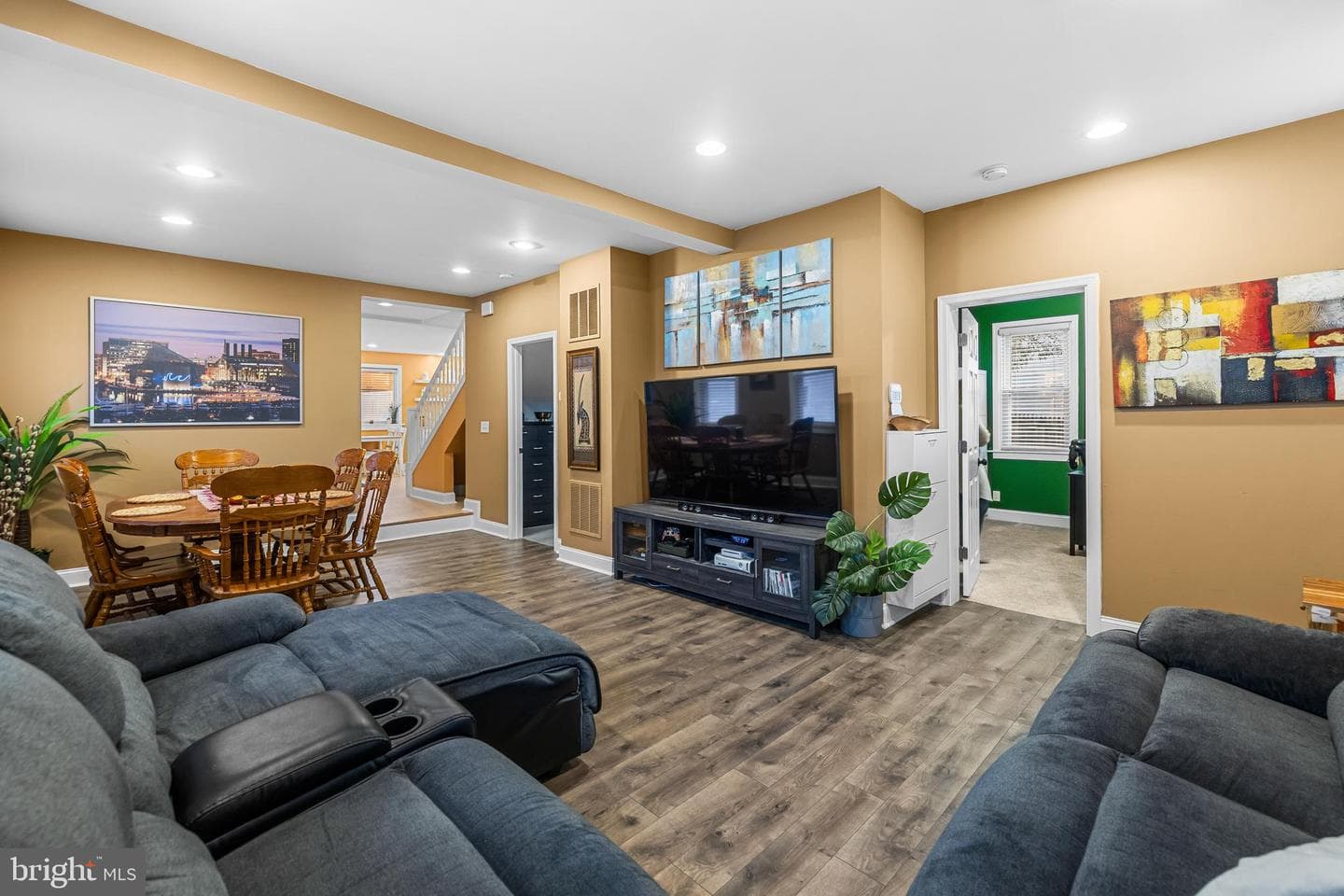 3203 Taylor Avenue photo 11