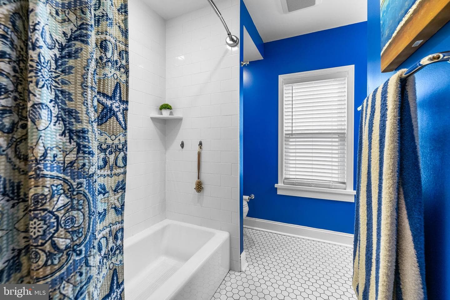 3203 Taylor Avenue photo 15