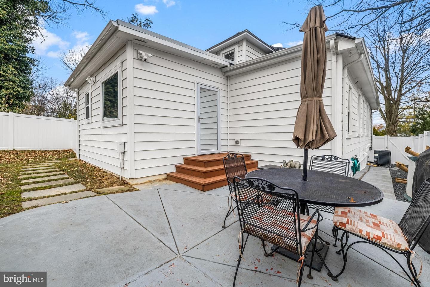 3203 Taylor Avenue photo 41