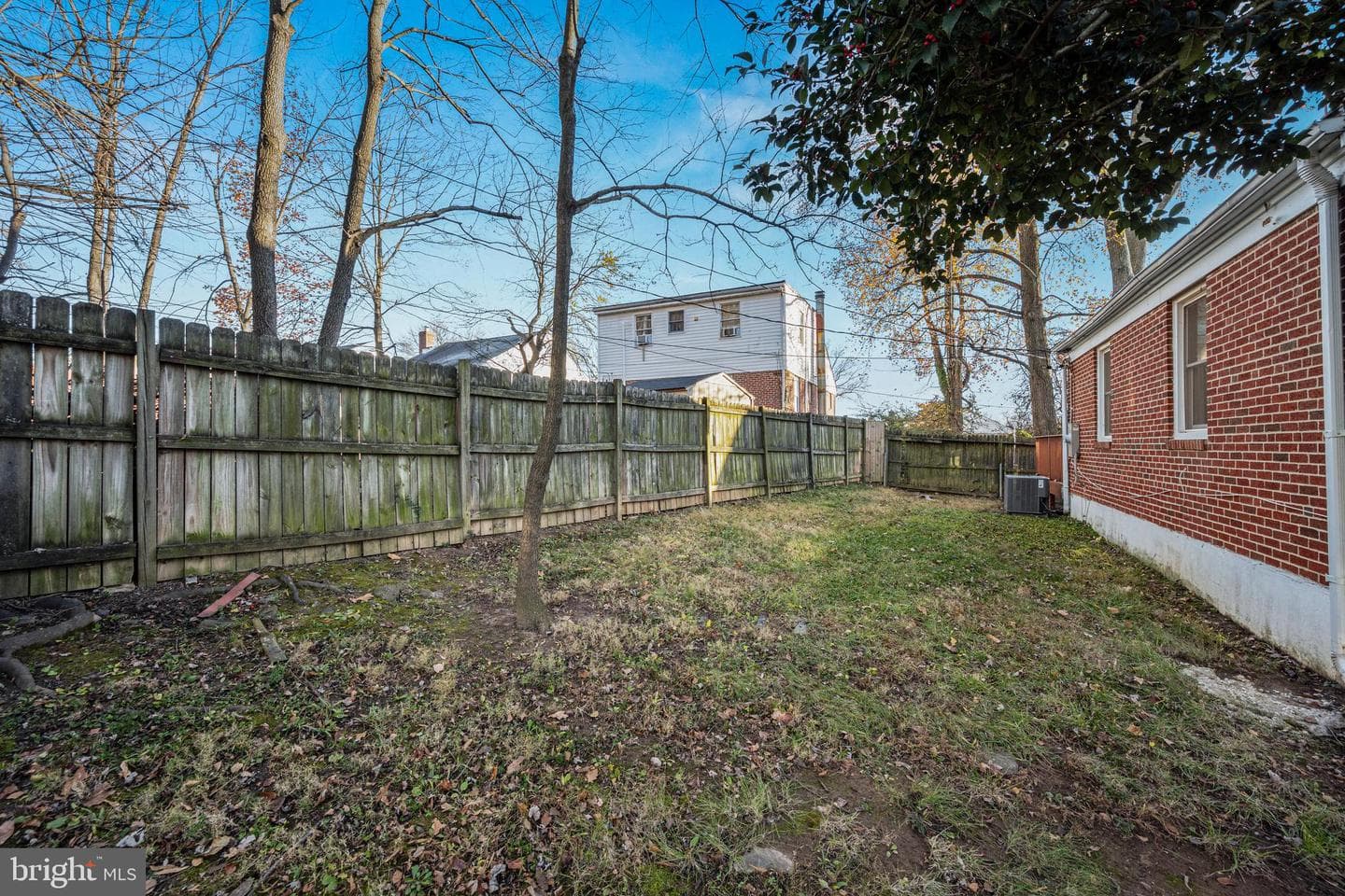 6303 Moyer Avenue photo 41