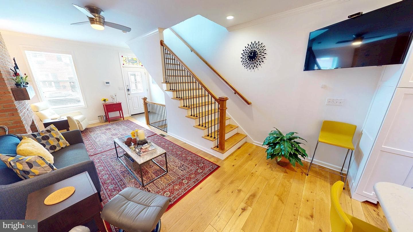 306 S Exeter Street photo 5
