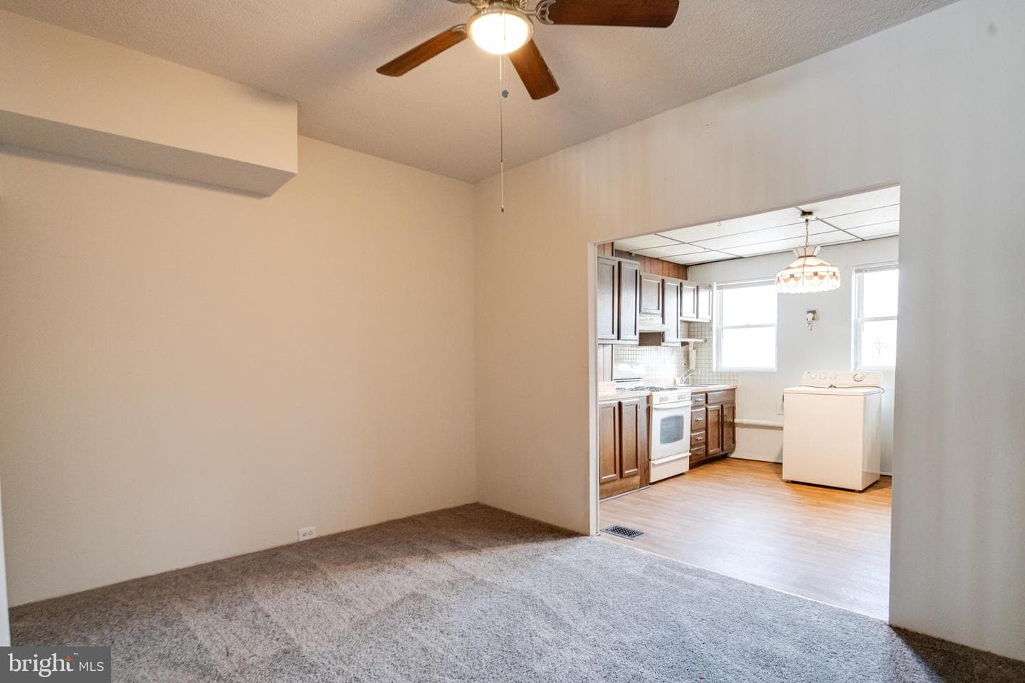 1313 James Street photo 15