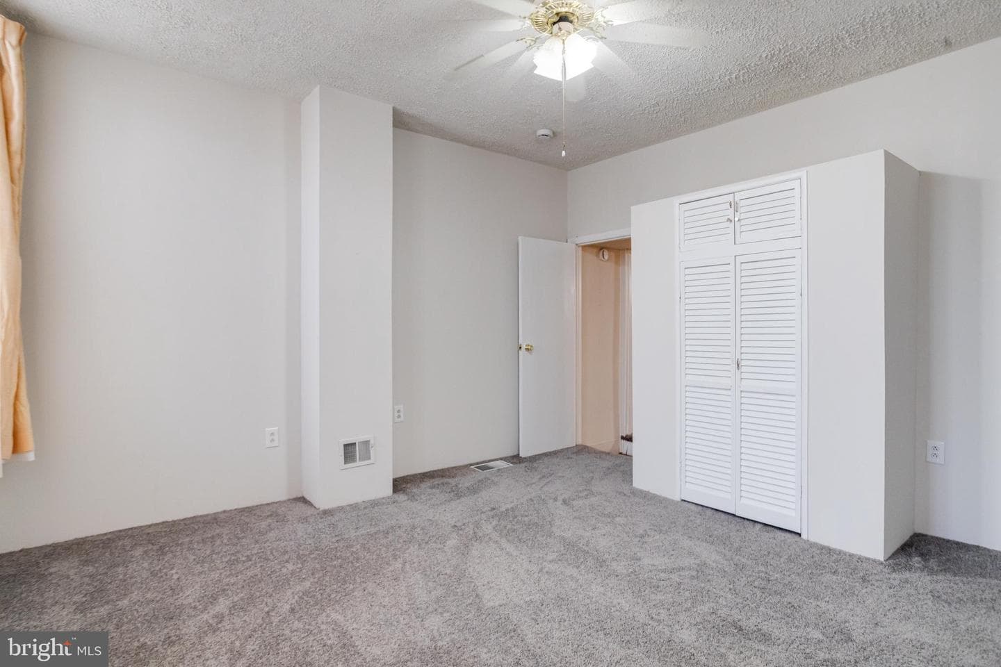 1313 James Street photo 24