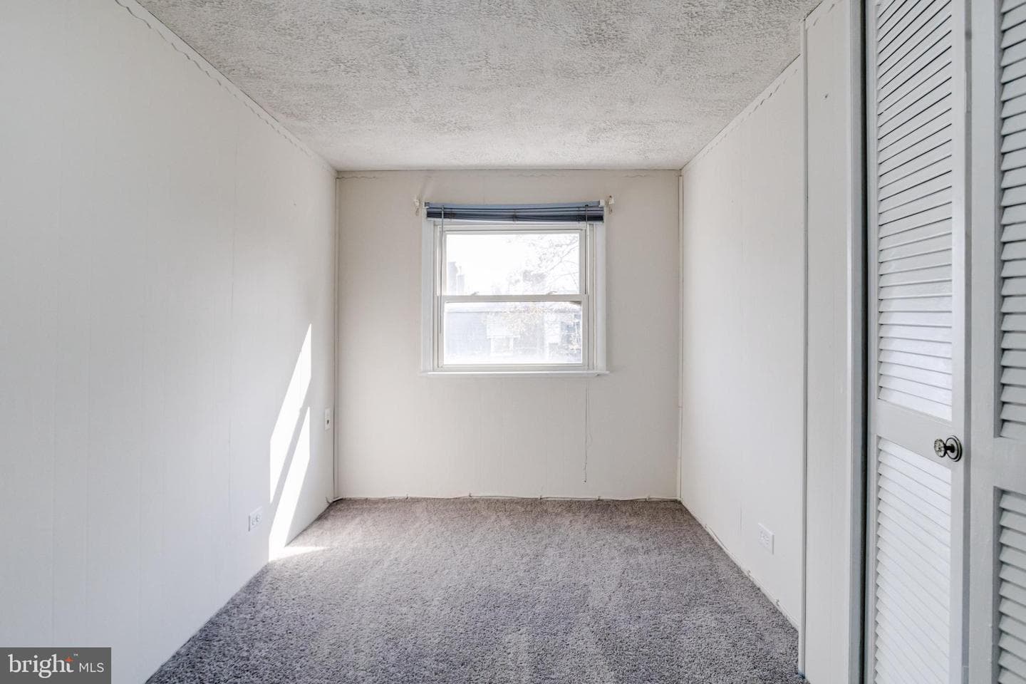 1313 James Street photo 34