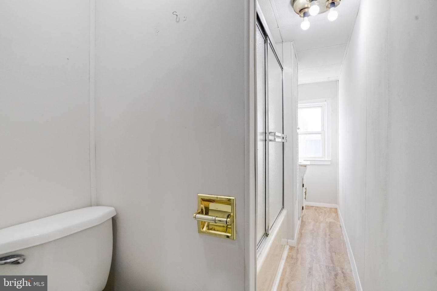 1313 James Street photo 37