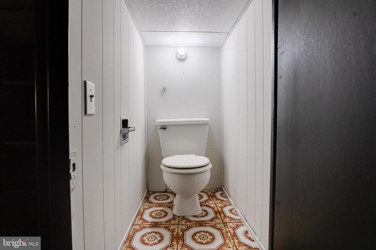 1313 James Street photo 47