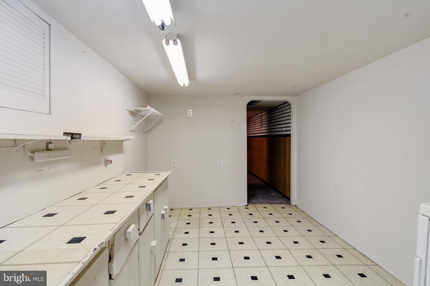 1313 James Street photo 50