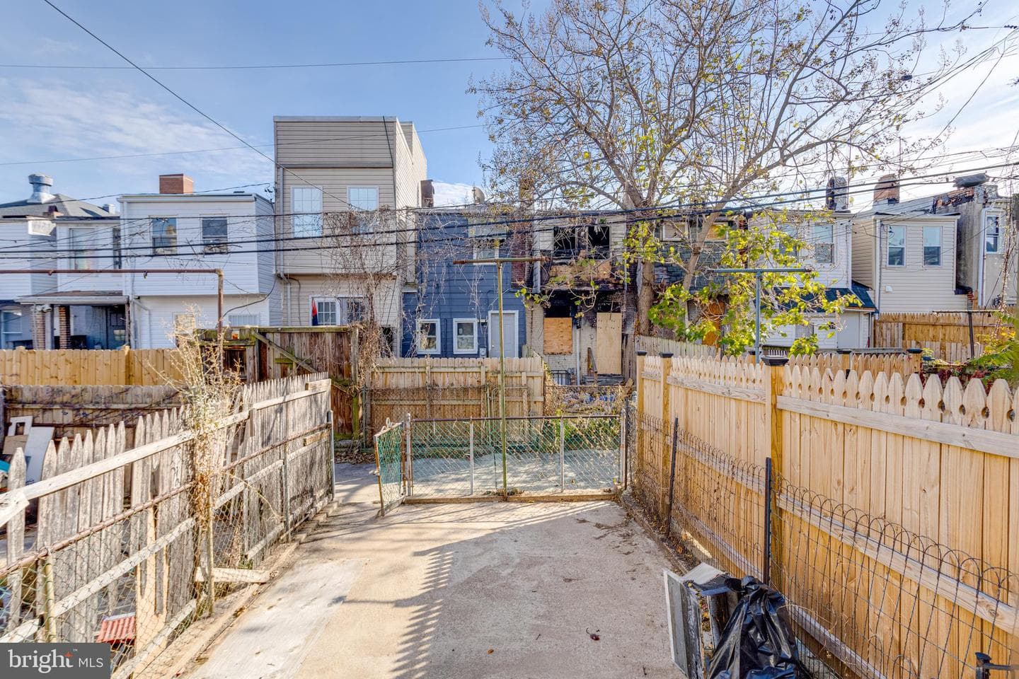 1313 James Street photo 53