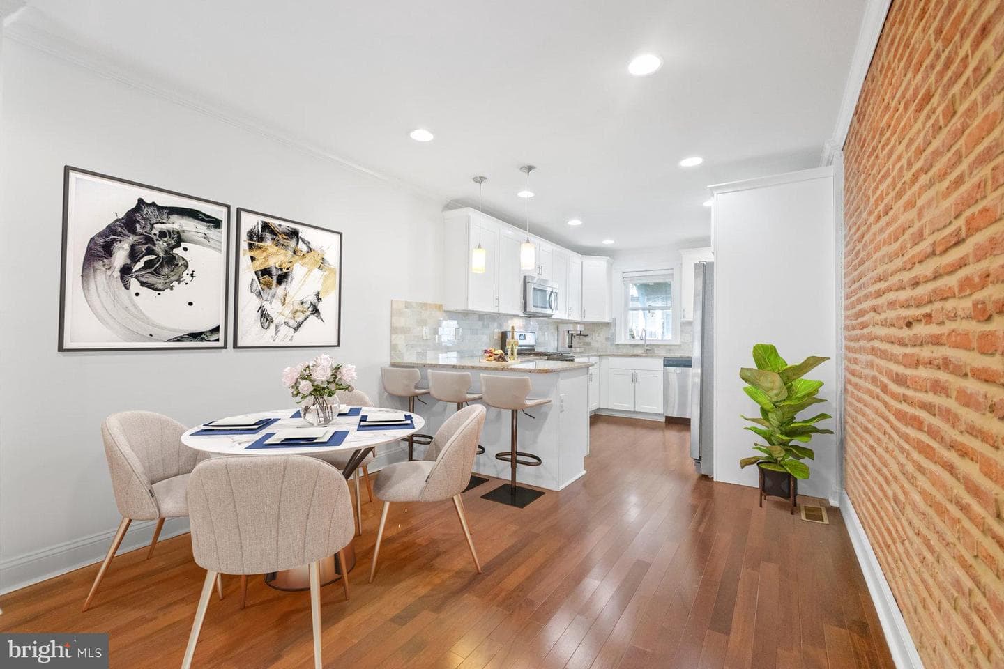 1614 Clarkson Street photo 10