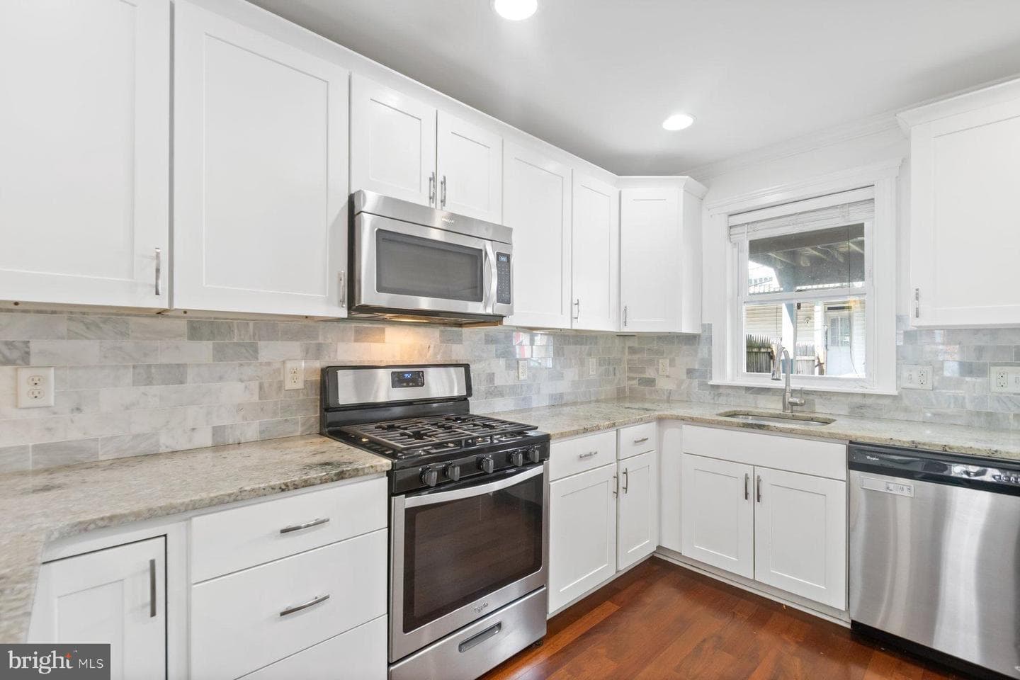 1614 Clarkson Street photo 12