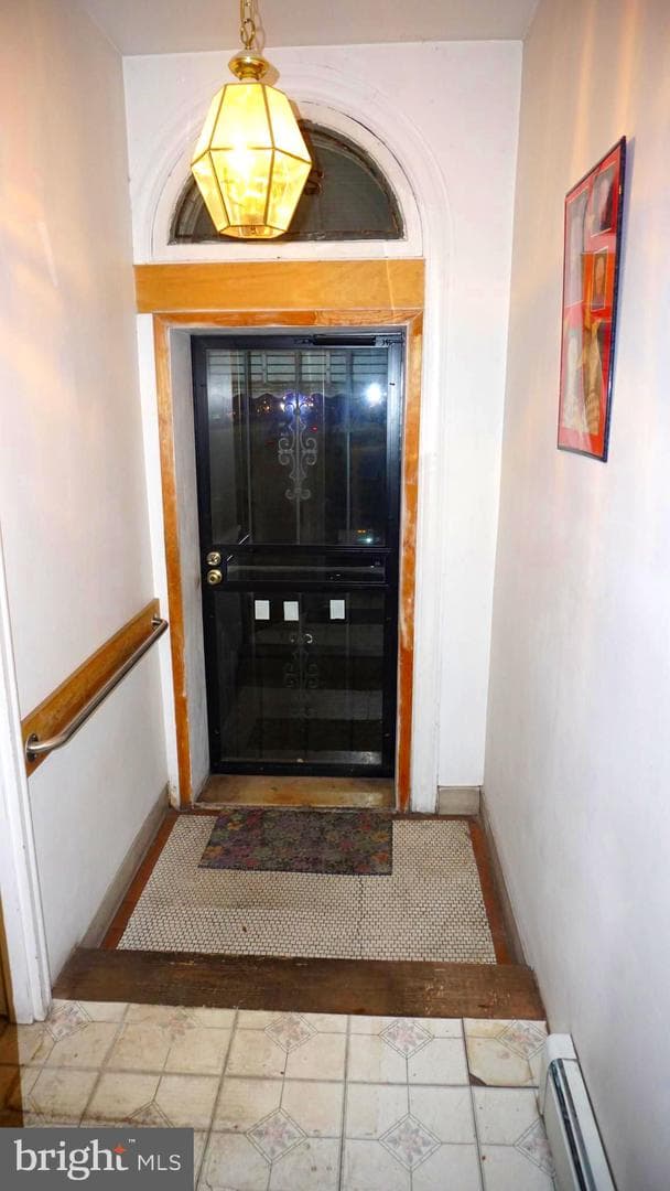 242 S Highland Avenue photo 11