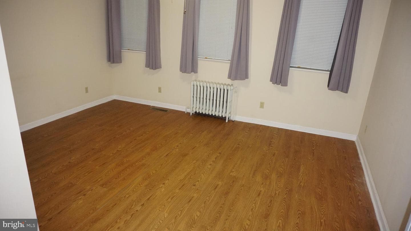 242 S Highland Avenue photo 6