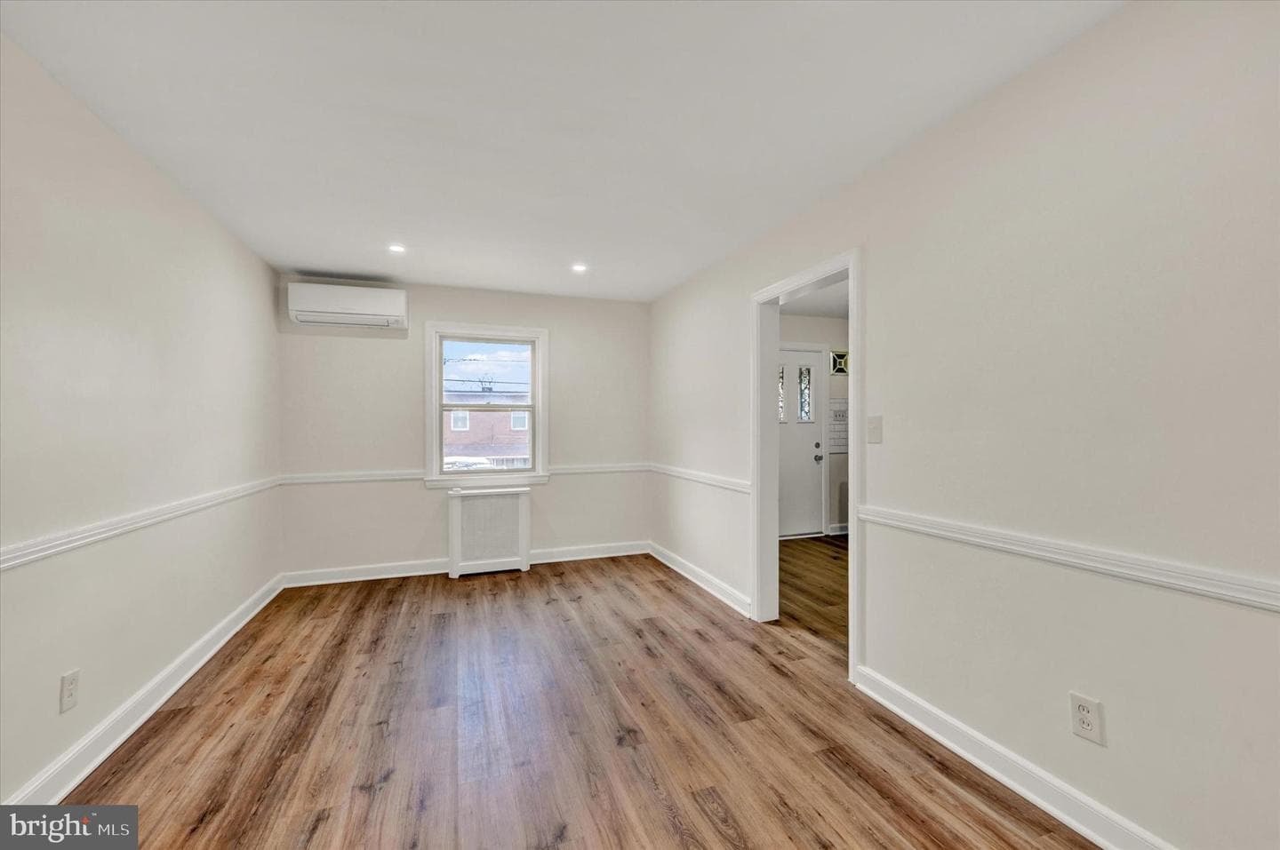 5434 Nelson Avenue photo 9