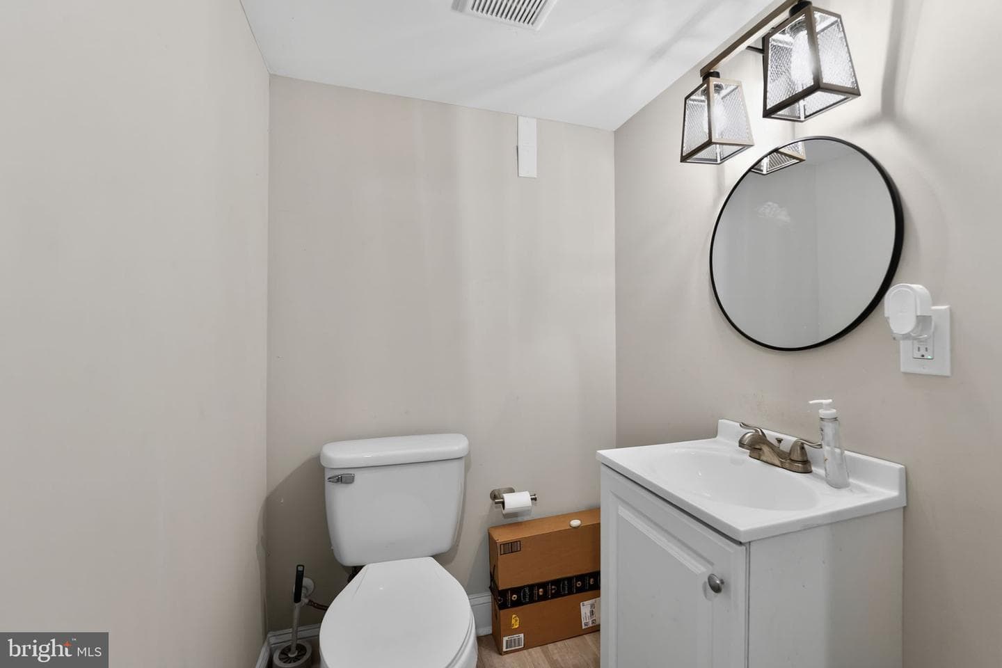 2483 Shirley Avenue photo 29