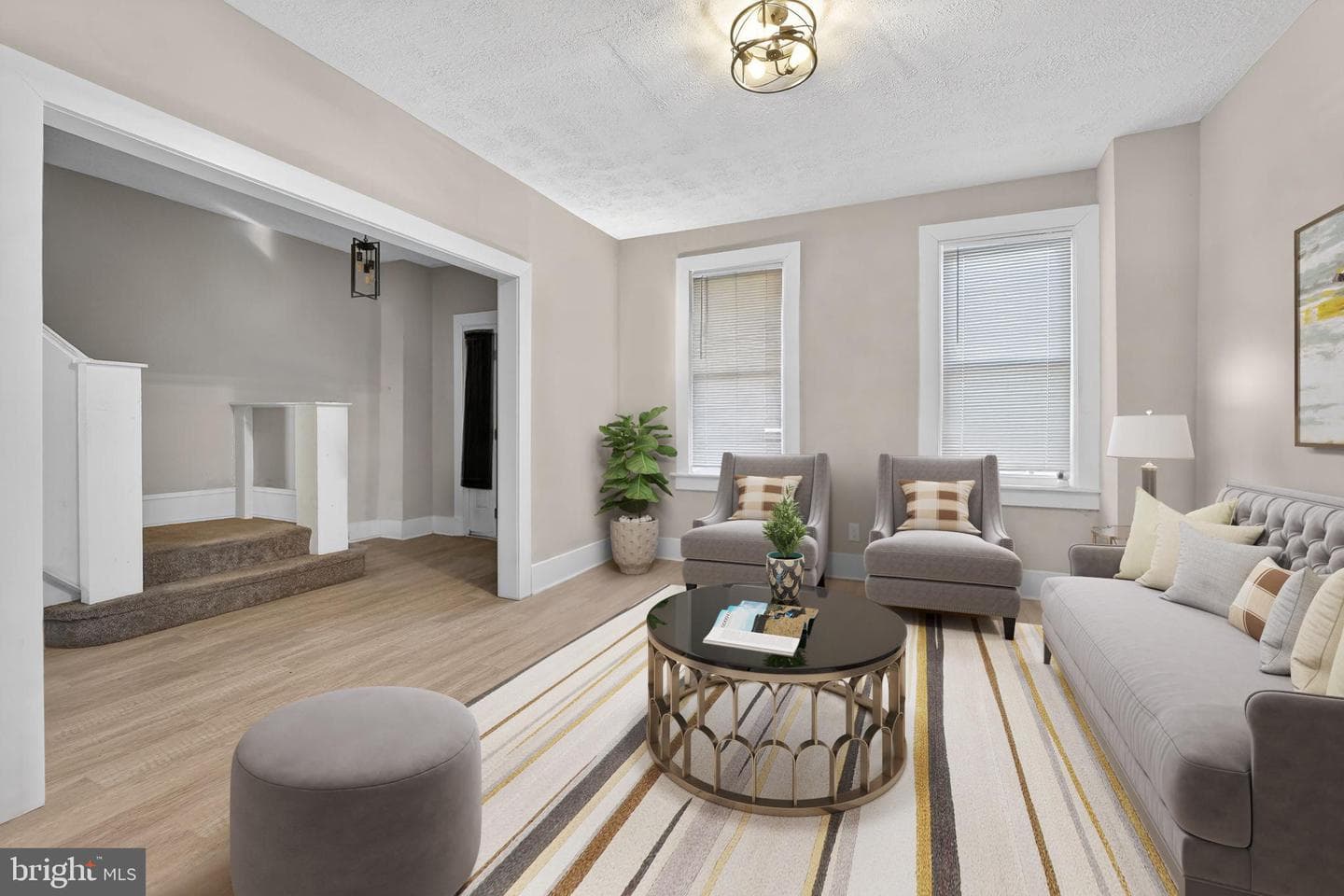2483 Shirley Avenue photo 3