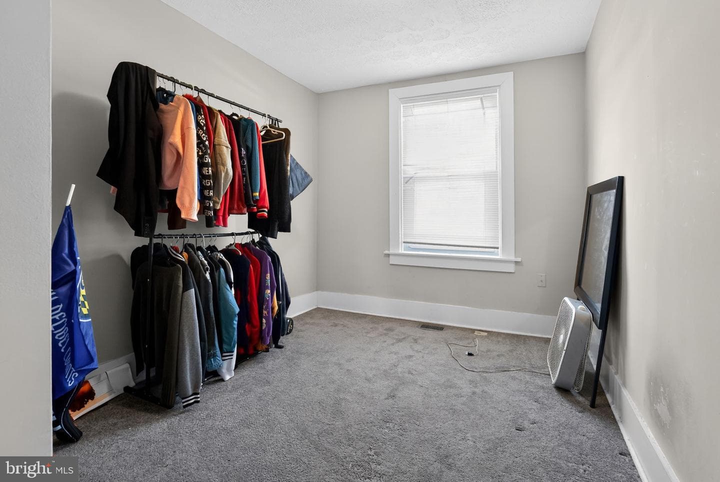 2483 Shirley Avenue photo 35