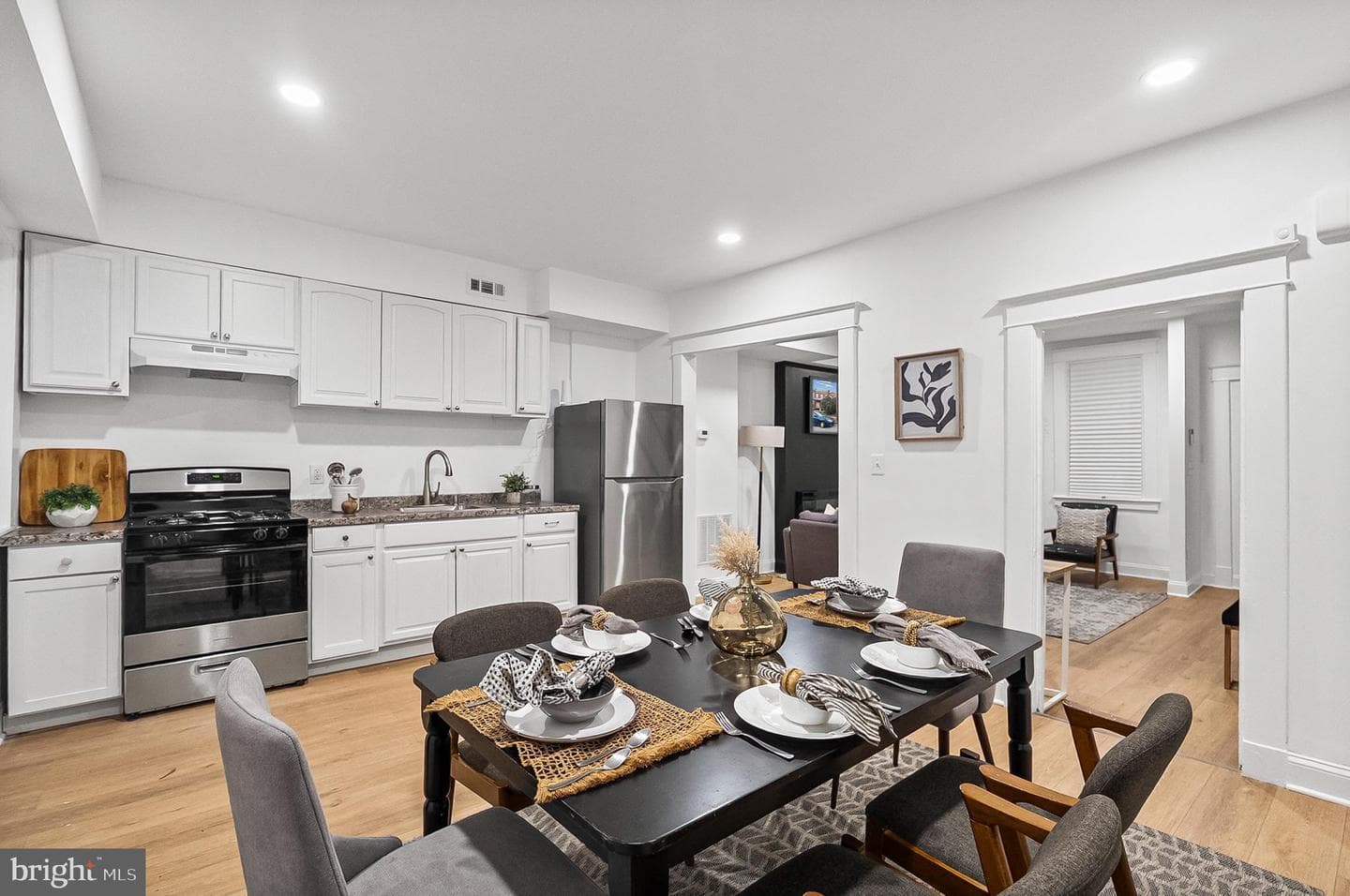 2316 Cedley Street photo 10
