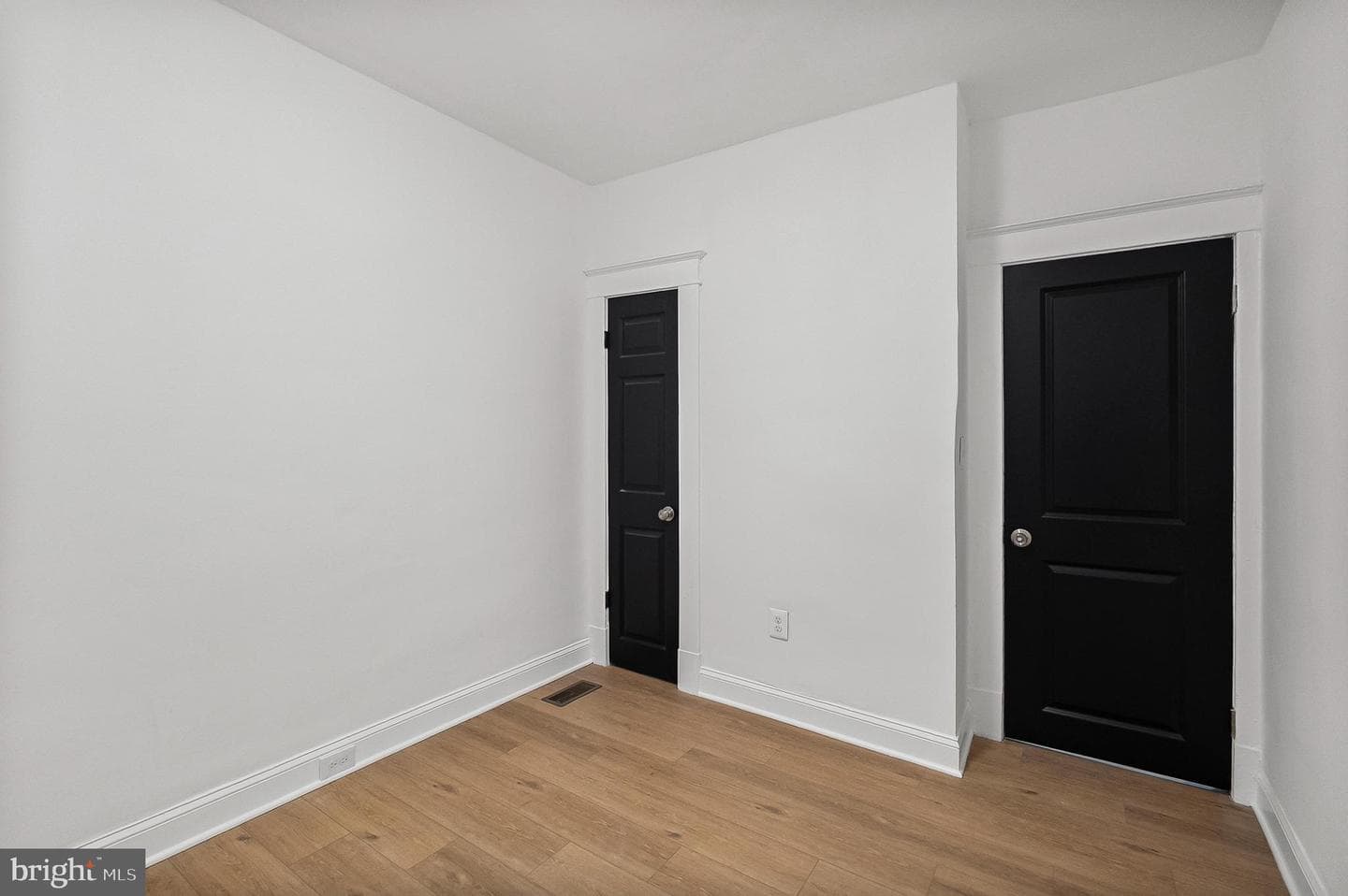 2316 Cedley Street photo 13
